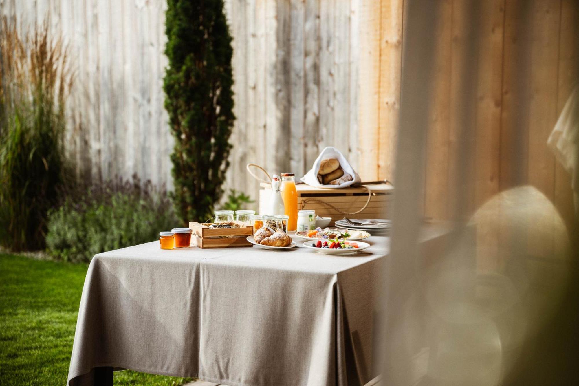 Amolaris Garden Lodges & Guesthouse Coldrano Dış mekan fotoğraf