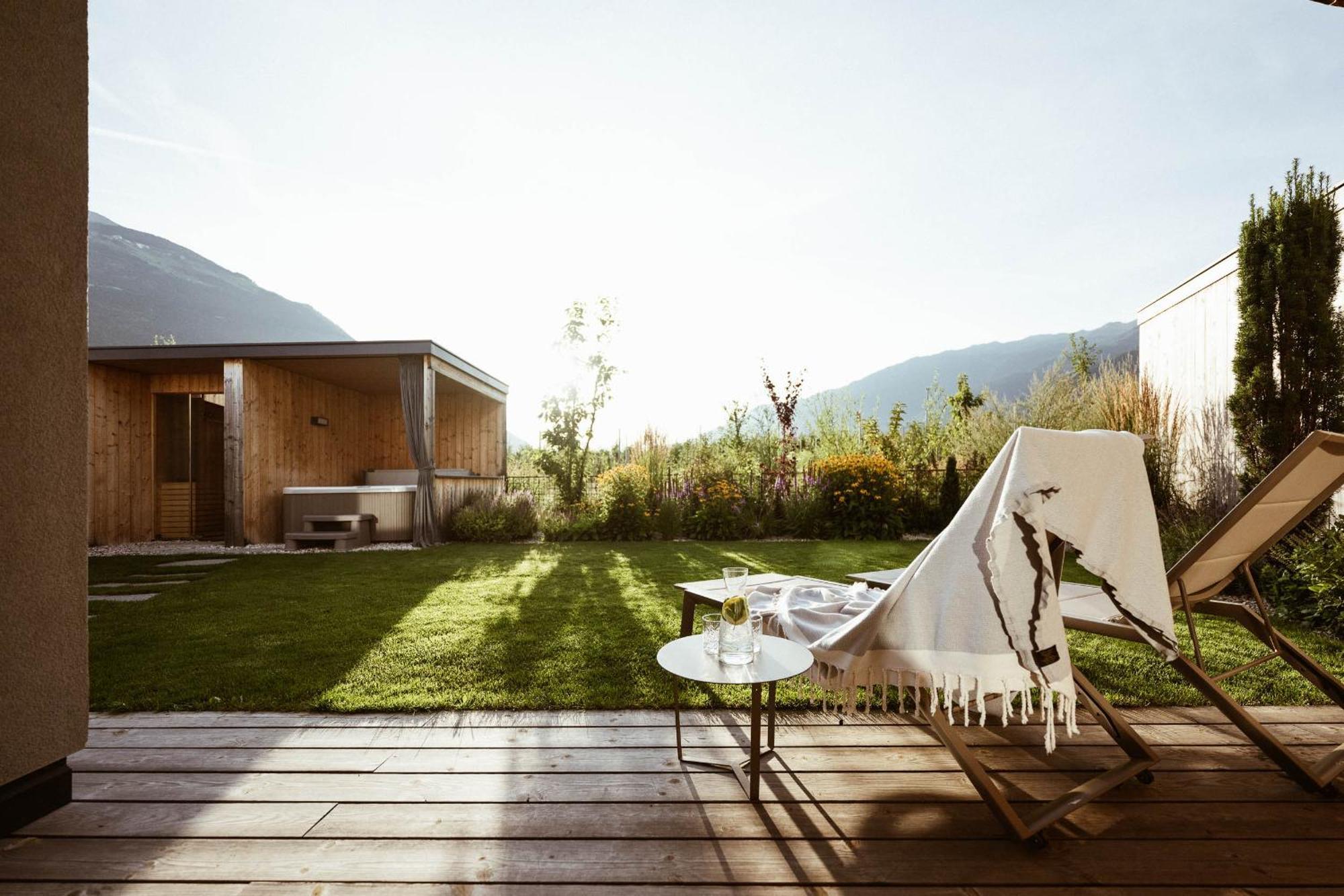 Amolaris Garden Lodges & Guesthouse Coldrano Dış mekan fotoğraf